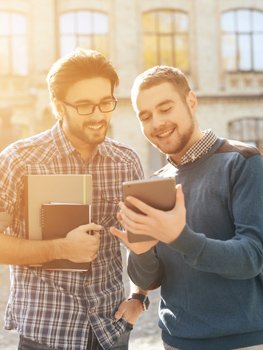 Ex est est est rerum.